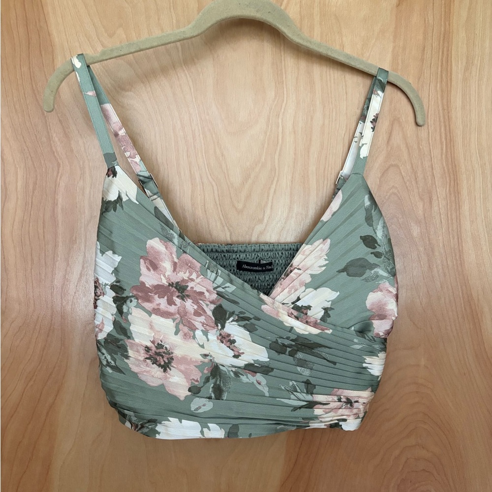 Abercrombie & Fitch Green Floral Crop Top
